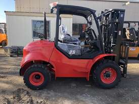 NQ Forklift Directs 2.5TON 2WD All Terrain  - picture0' - Click to enlarge