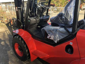NQ Forklift Directs 2.5TON 2WD All Terrain  - picture0' - Click to enlarge