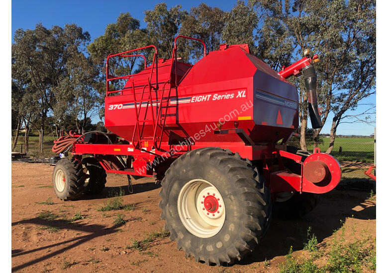 Used 2007 morris 8370 Air Seeder in , Listed on Machines4u