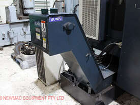 Makino V55 Vertical Machining Centre  - picture2' - Click to enlarge