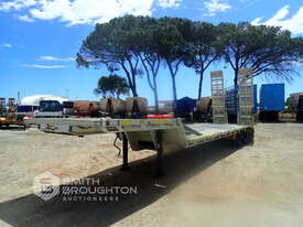 1977 CUSTOM BUILT TANDEM AXLE DROP DECK TRAILER - picture2' - Click to enlarge