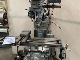 First LC1.5VS Milling Machine with DRO and tooling - picture0' - Click to enlarge