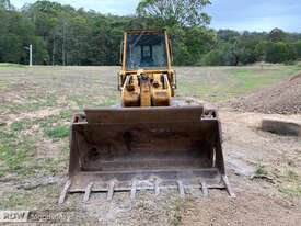 Caterpillar 953 Track Loader - picture2' - Click to enlarge