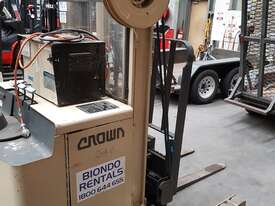 Crown 30WRTL150 Walkie Reach Stacker - picture0' - Click to enlarge