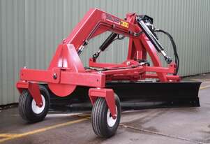 FINER HYDRAULICS - Grader attachment 2.1m blade.
