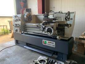 Centre Lathe 430x1100mm Turning Capacity - picture0' - Click to enlarge