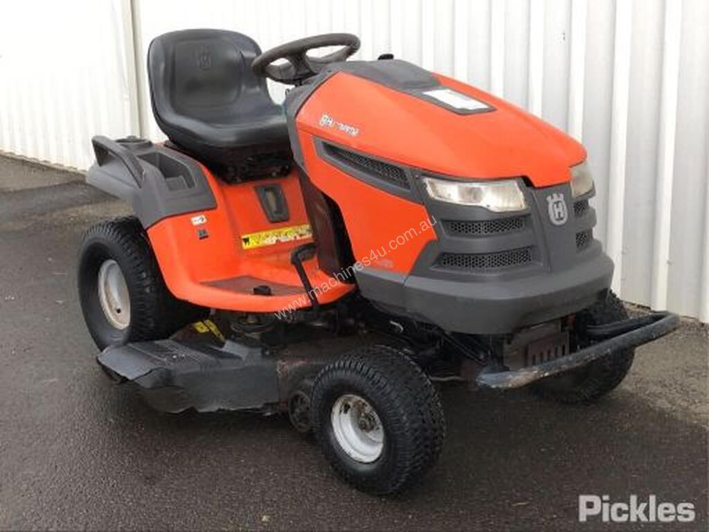 Used husqvarna Husqvarna YTH2042XP Ride On Mowers in , Listed on