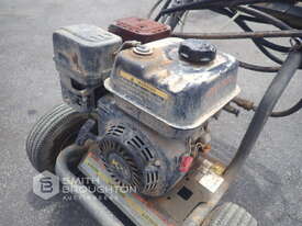 KARCHER PETROL POWERED PRESSURE CLEANER - picture1' - Click to enlarge