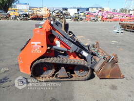 2005 THOMAS 35DT MINI SKID STEER LOADER - picture0' - Click to enlarge