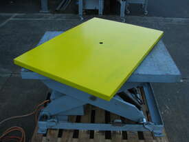 1000kg Scissor Lift Table - 1200 x 835mm - picture1' - Click to enlarge
