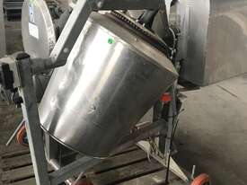 Stainless steel blender  - picture1' - Click to enlarge