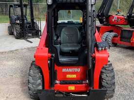 Manitou 1650R skid steer - picture2' - Click to enlarge