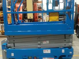Genie GS1932 Electric Scissorlift - picture0' - Click to enlarge