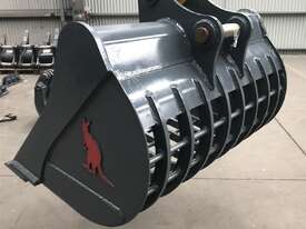  Sieve Bucket HIRE 13 Ton - picture1' - Click to enlarge