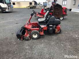 Toro Greenmaster 3150 - picture1' - Click to enlarge