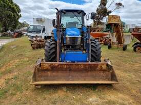 New Holland TL100A Tractor with Front End Loader - picture0' - Click to enlarge