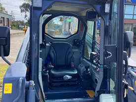 COMING SOON NEW UHI US40K SKID STEER LOADERS (WA ONLY) - picture1' - Click to enlarge