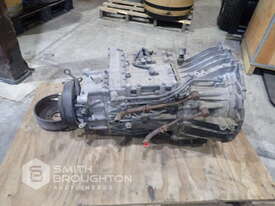 MITSUBISHI CANTER GEARBOX - picture0' - Click to enlarge