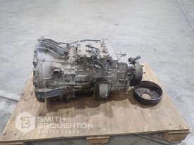 MITSUBISHI CANTER GEARBOX - picture1' - Click to enlarge