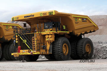 Komatsu   930E Dump Truck