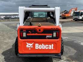 Bobcat S650 - picture2' - Click to enlarge