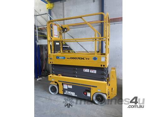 caption XCMG 19' Electric Scissor Lift XG0807DCW