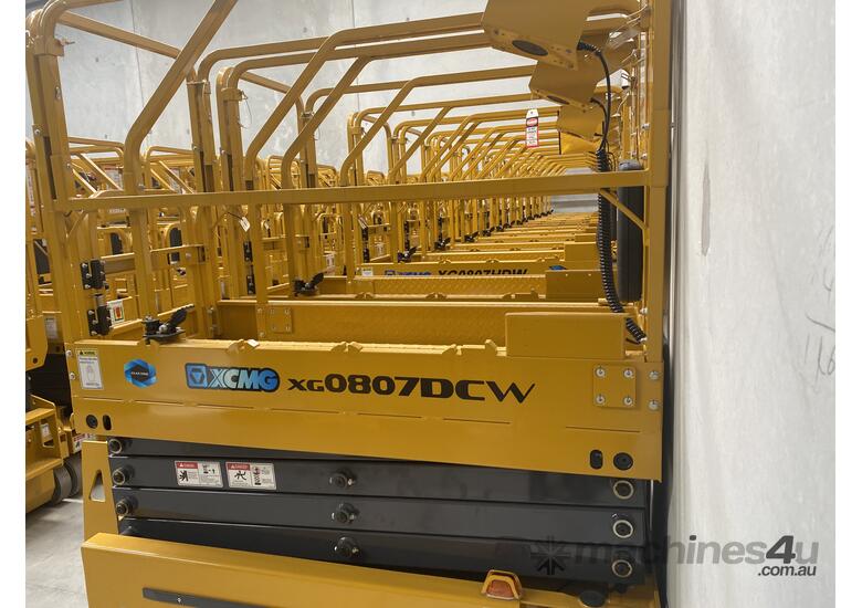 caption XCMG 19' Electric Scissor Lift XG0807DCW