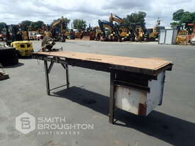 METAL WORK BENCH & CUT OFF SAW - picture1' - Click to enlarge