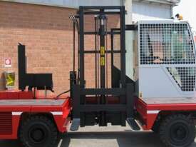 SLD/L30 - Side Loader - Hire - picture0' - Click to enlarge