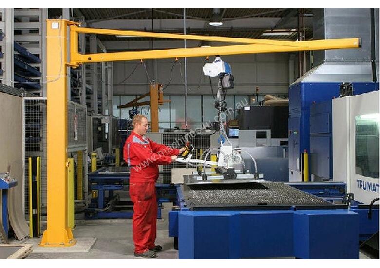 caption VacuMaster ECO for handling & loading sheet steel.
