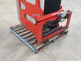 Forklift While Goods Bale Clamp - picture2' - Click to enlarge