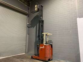Nissan 1.5t Ride on Reach Truck - picture0' - Click to enlarge