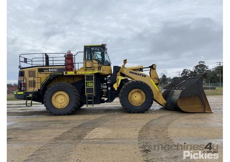 Used komatsu WA600-6 Wheeled Loader in , - Listed on Machines4u