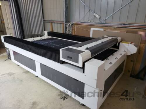 LZRMN co2 cnc laser engraver cutter