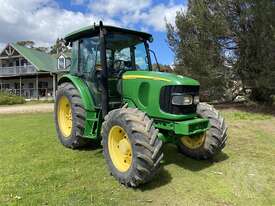 John Deere 5820 - picture0' - Click to enlarge