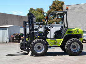 Rough Terrain Forklift TH-120-350 All Wheel Drive - picture0' - Click to enlarge