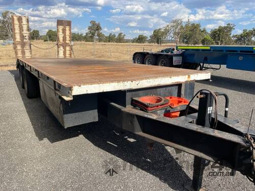 Trailer Tag Trailer Ramps 25ft Bogie SN1437 1TGB283