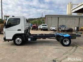 2018 Mitsubishi Fuso Canter 7/800 - picture1' - Click to enlarge