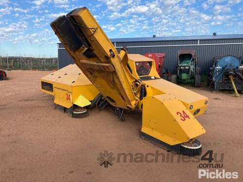 Orchard Machinery Corporation (OMC) Shockwave Sprint