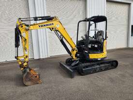 Yanmar VIO30-6 Excavator  - picture2' - Click to enlarge