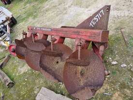 Massey Ferguson 4 Furrow Mould Board Plough - picture0' - Click to enlarge