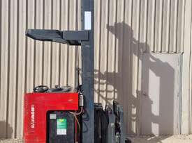 RAYMOND 1.36T Double Deep Reach Truck  *4303 hours* - picture0' - Click to enlarge