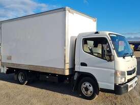 Mitsubishi Fuso - picture0' - Click to enlarge