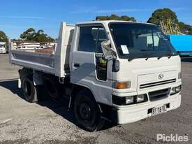 2000 Daihatsu Delta LT - picture0' - Click to enlarge