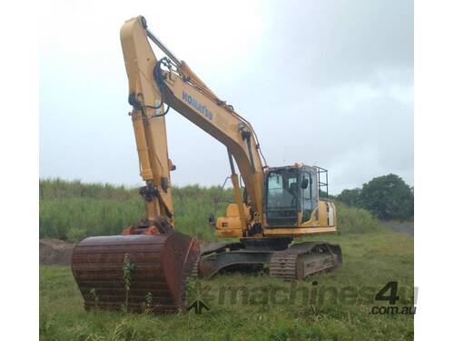 Excavator 27T Komatsu 2007 PC270-8 - Includes GP Bucket!