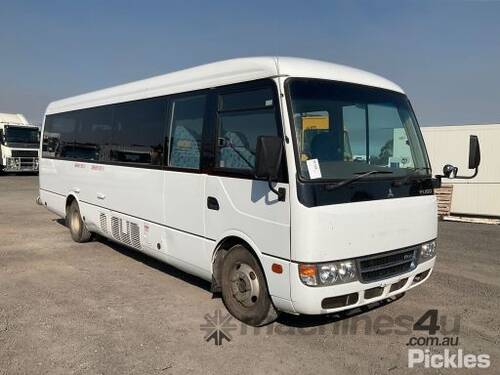 2016 Mitsubishi Rosa Deluxe Bus