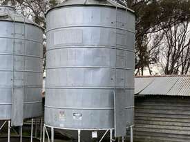 Grain Silo, Stainless Steel 
Port Hole To Bottom and 2x Port Hole to Top, Ladder, Side Chute, 
Diame - picture0' - Click to enlarge