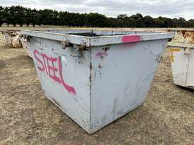 Approx. 2.5m3 - 3m3 Skip Bin - picture0' - Click to enlarge