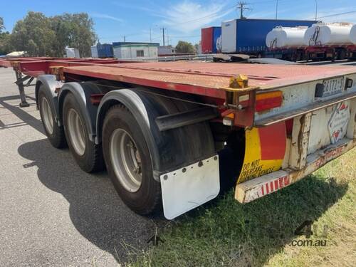 Trailer Skeletal Trailer Krueger 20 and 40ft 3 way Tri Spring SN1549