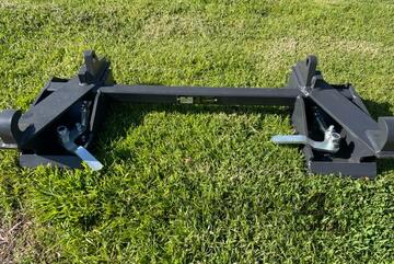 Bracket Barrett Euro Hitch to Skid Steer Conversion Bracket Bracket Barrett Euro Hitch to Skid Steer Conversion Bracket